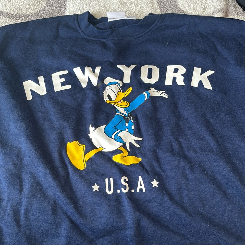 Donald Duck New York Sweatshirt
